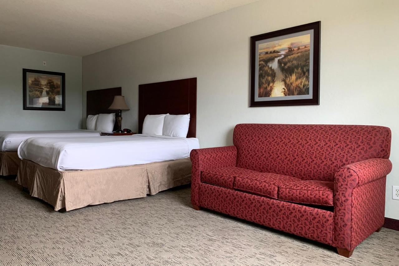 Oyo Hotel Pearsall I-35 West エクステリア 写真
